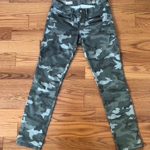 GAP 1969 Always Skinny Camo Jeans 26
